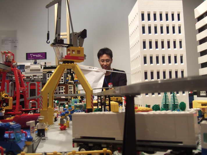 2007-1229-lego_101.jpg