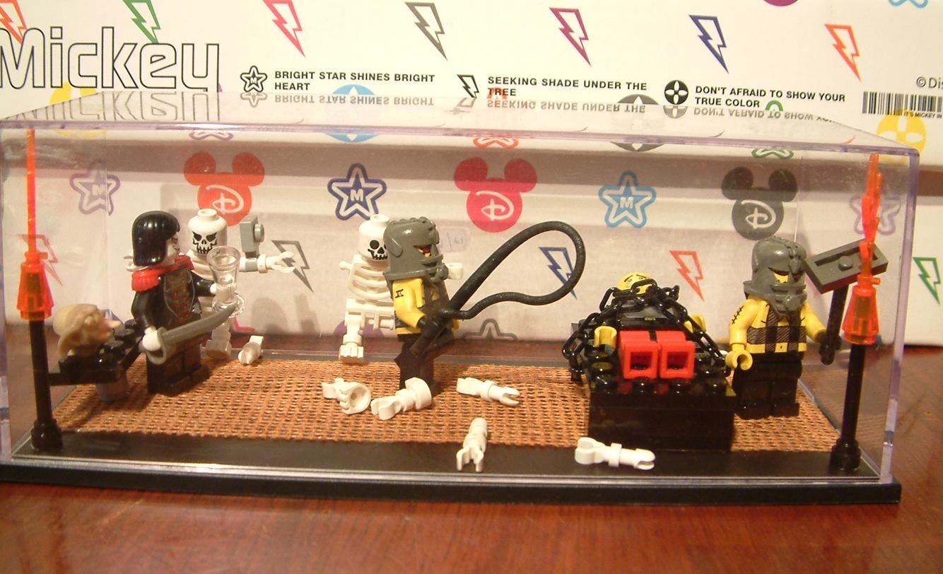 displaybox002.jpg