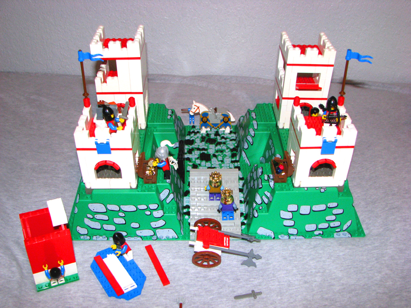royalcastle09.jpg