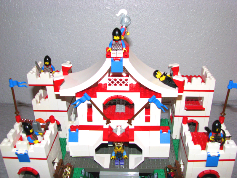 royalcastle14.jpg