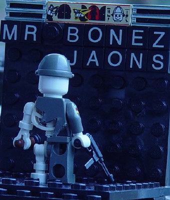 undead_soldier_and__undead_suicide_bomber_003.jpg