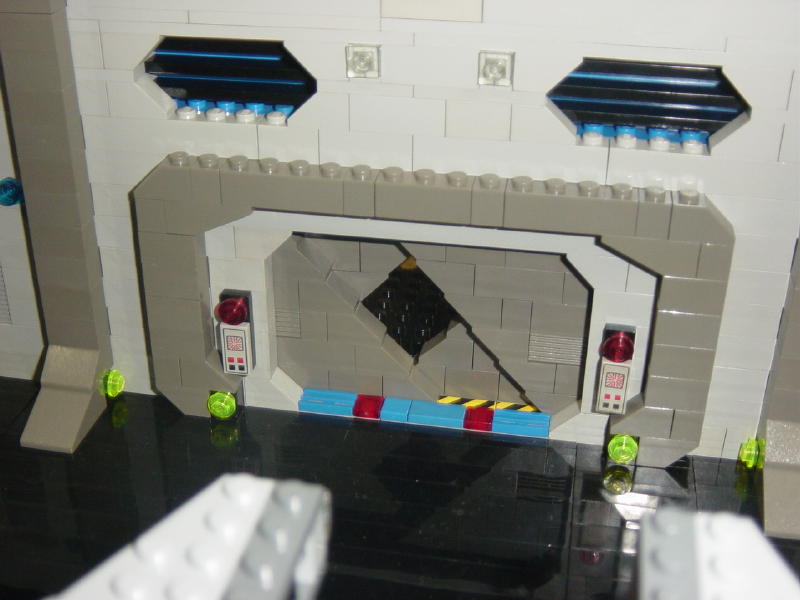 blast_doors2.jpg