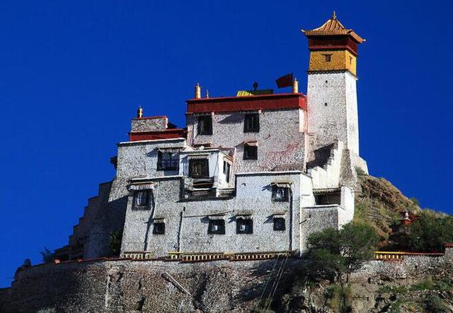 3_640_443.jpg
