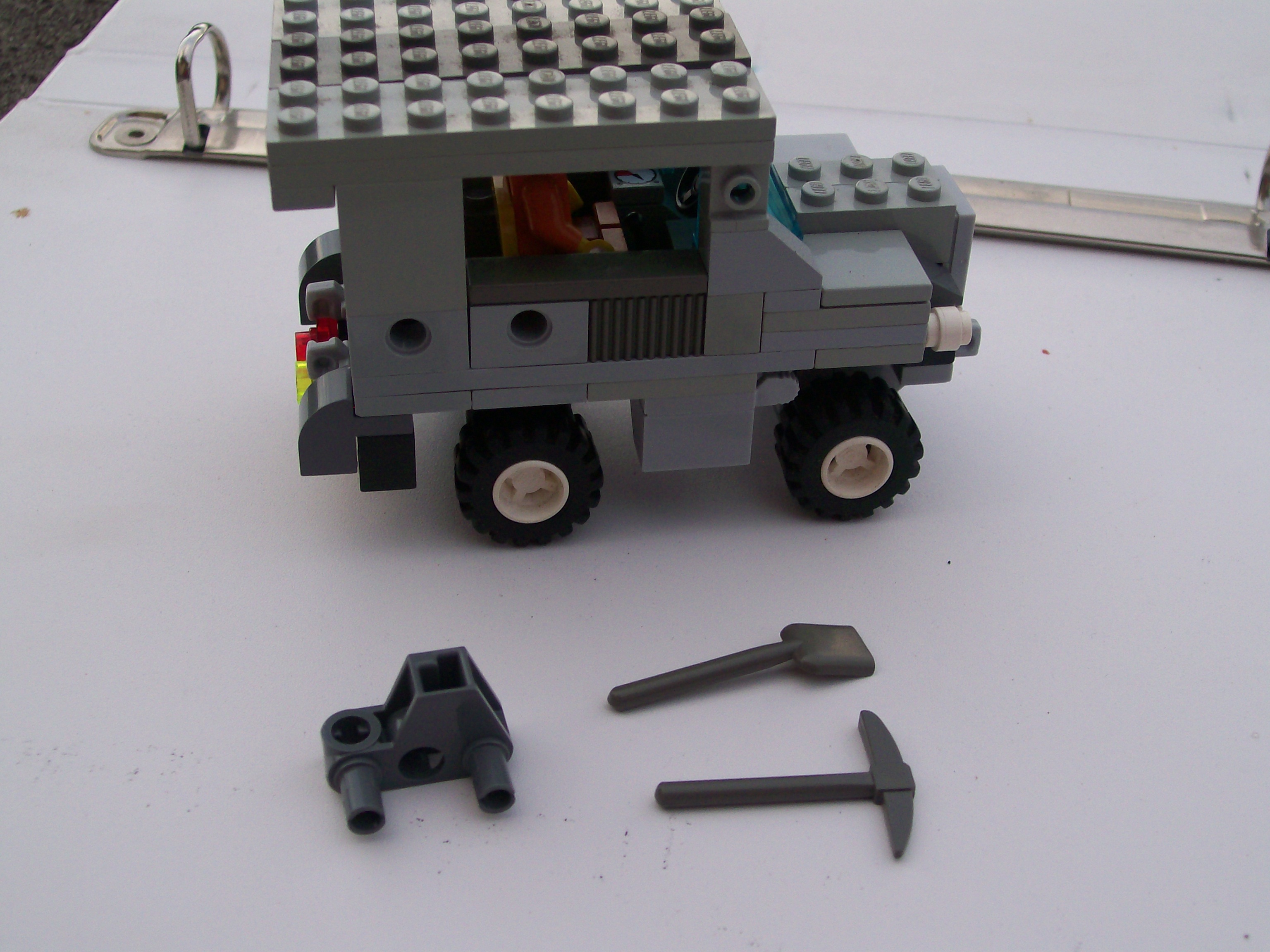 jeep_e_ferramentas.jpg