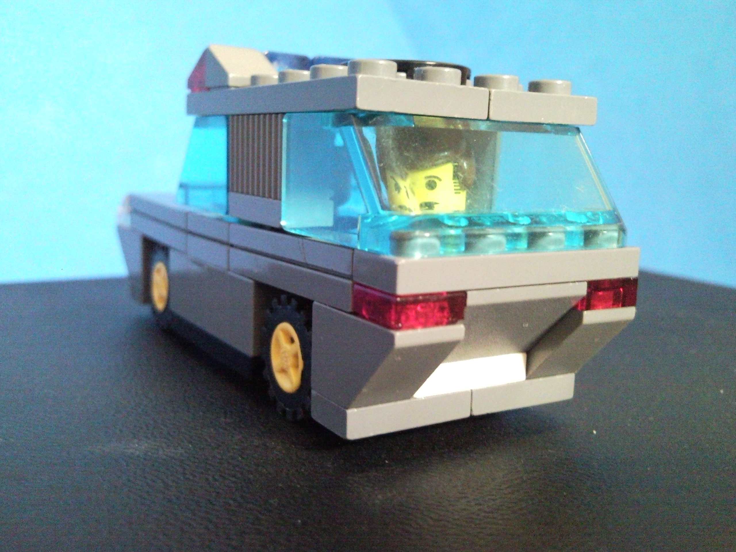 police_car_2.jpg