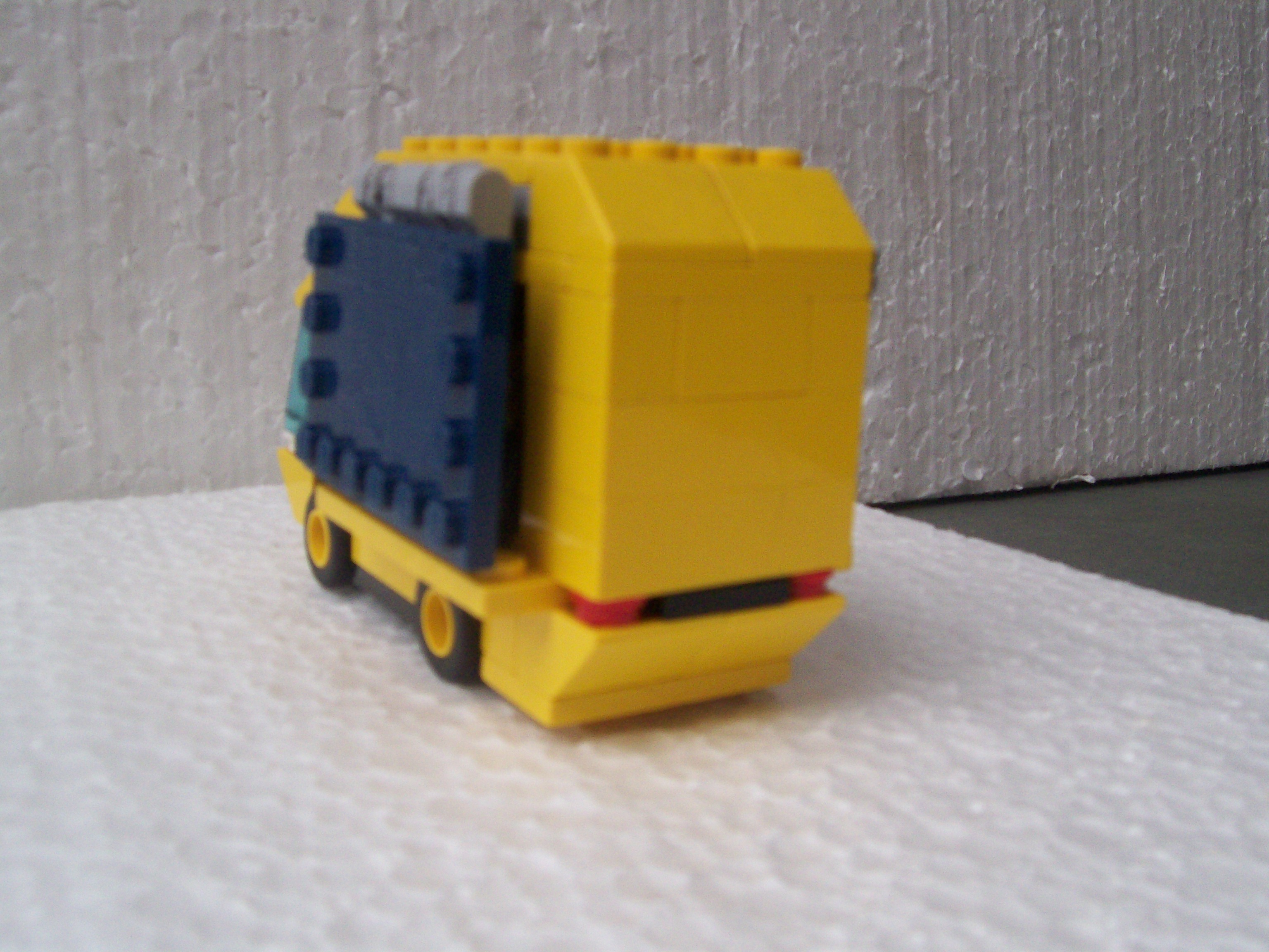 trailer_bar_023.jpg