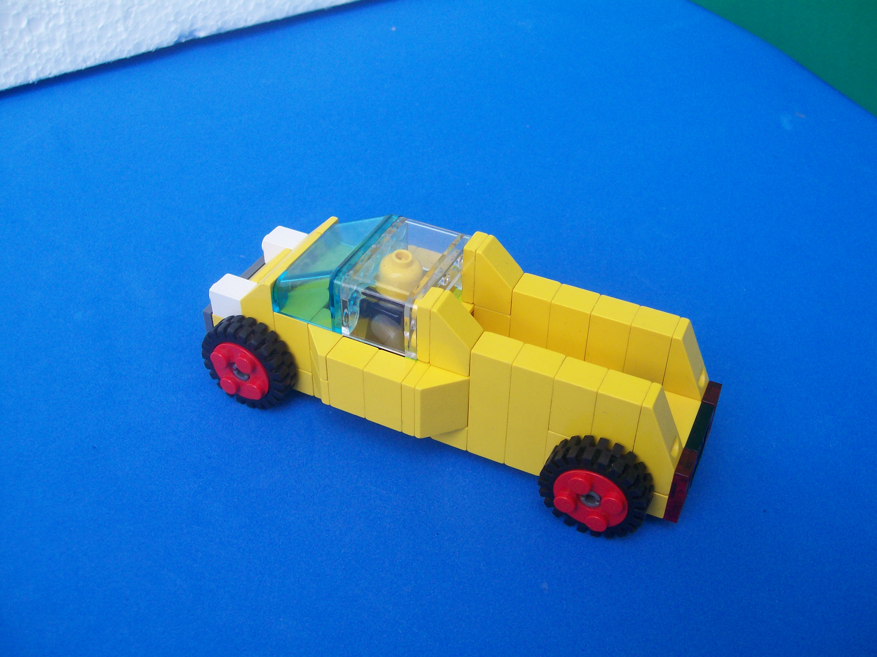 pick_up_c_minifig_03.jpg