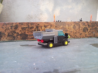 minitruck_castle_1.jpg