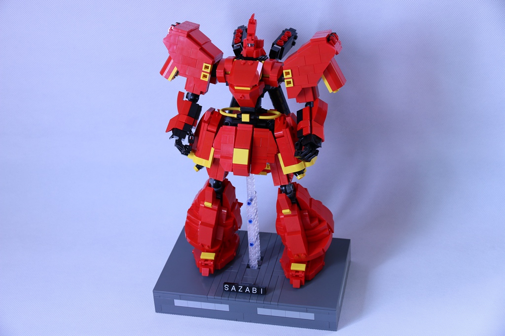 sazabi-01.jpg