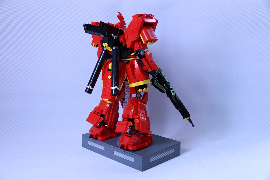 sazabi-09.jpg