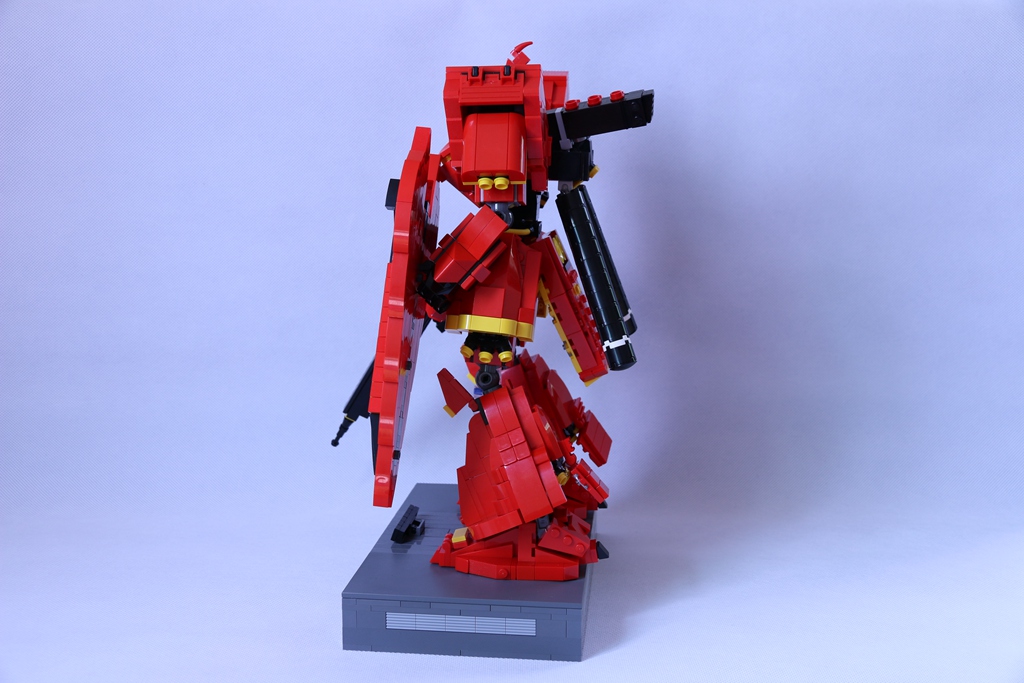 sazabi-15.jpg