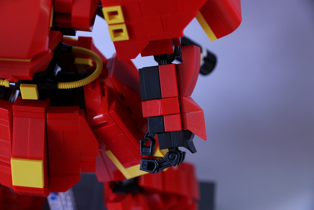 sazabi-41.jpg