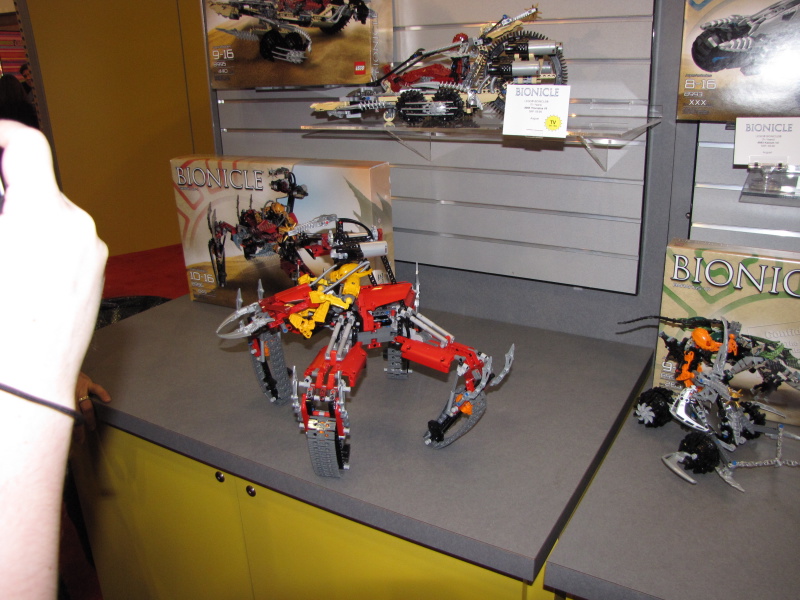 toy_fair_2.jpg