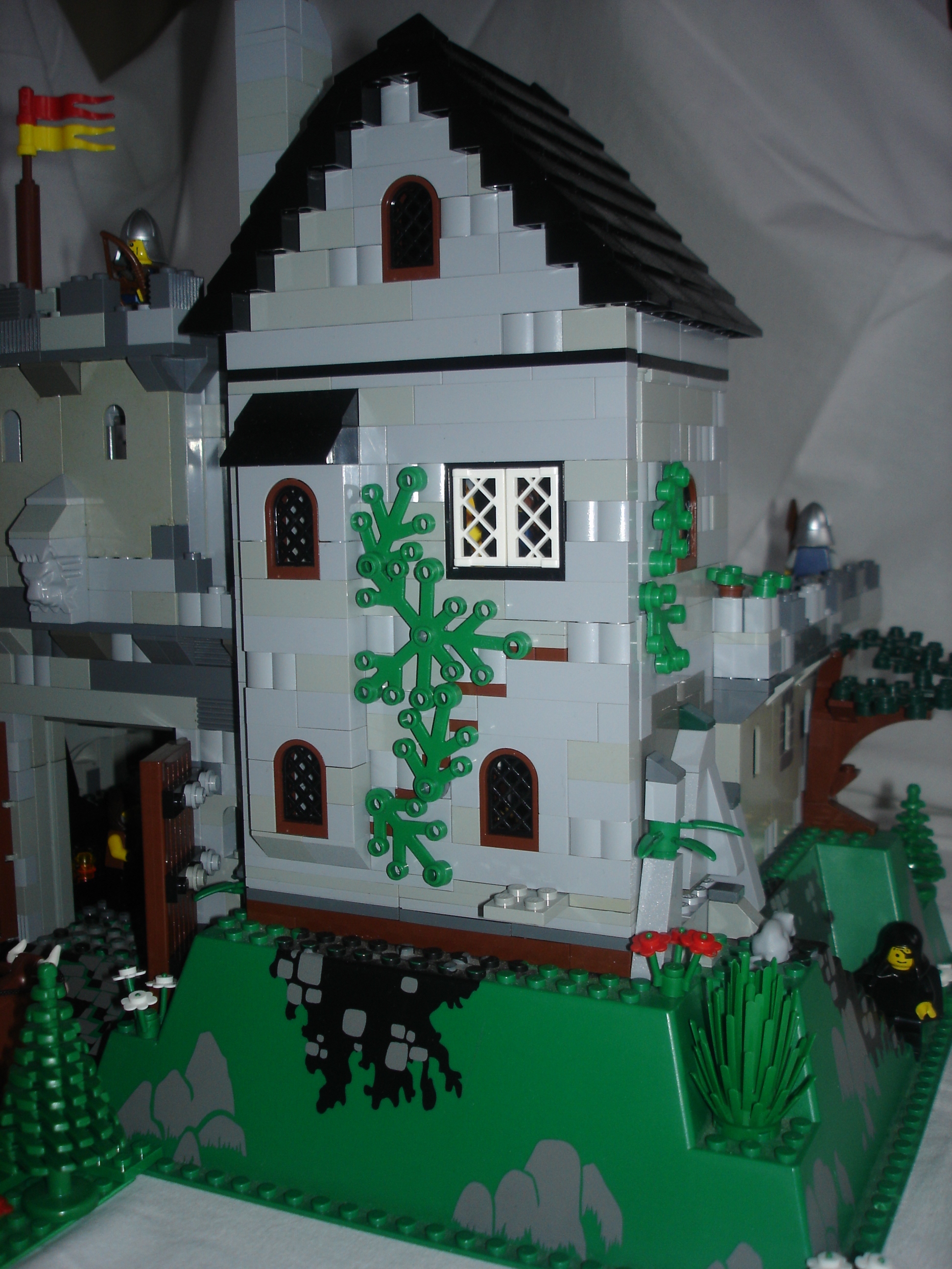fortified_manor_09.jpg