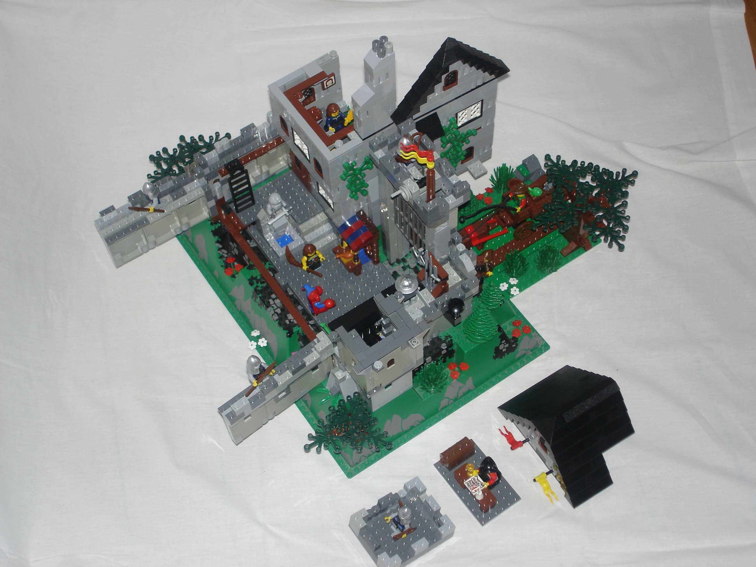 fortified_manor_32.jpg