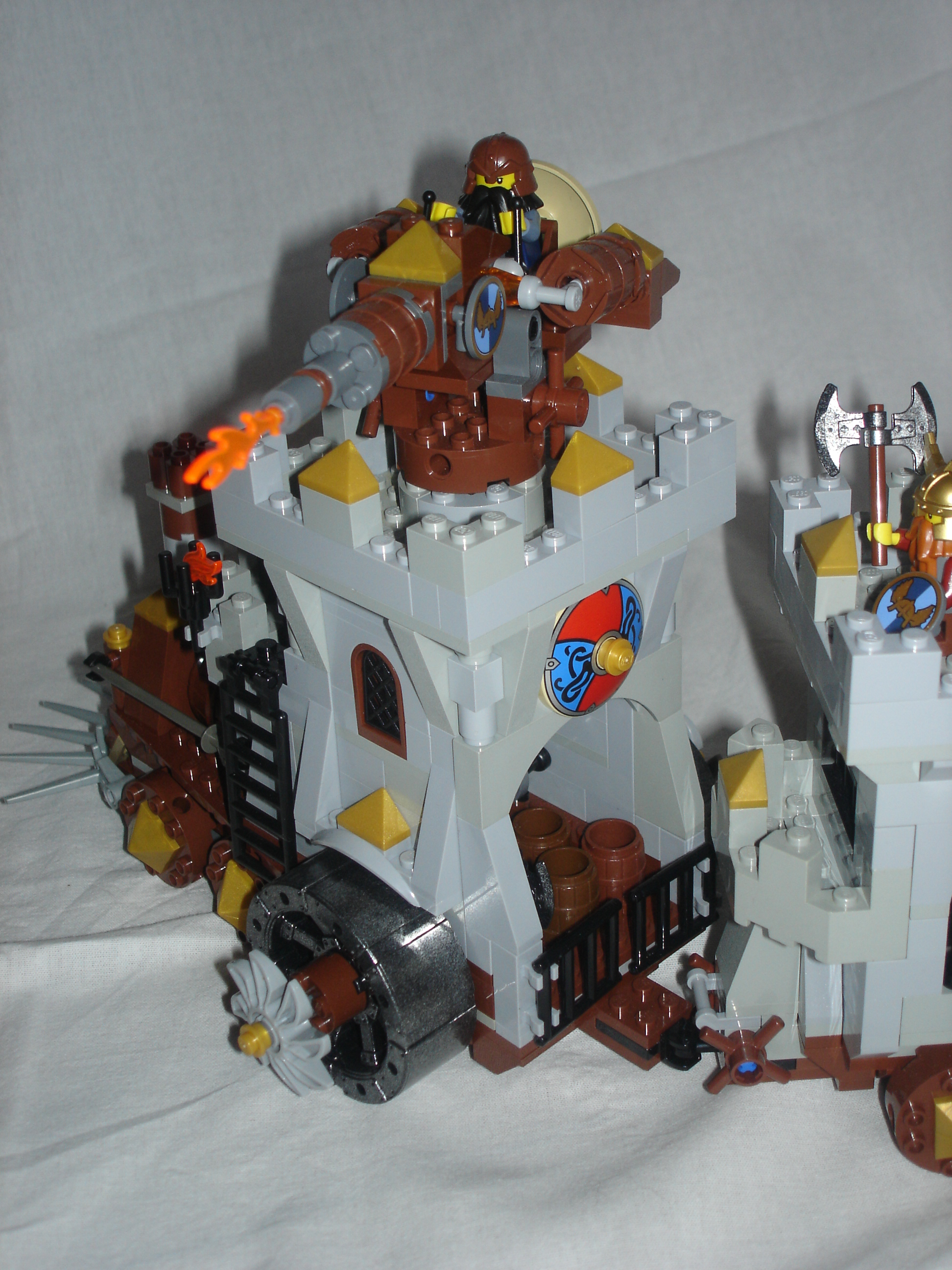 dwarfpunk_train_06.jpg