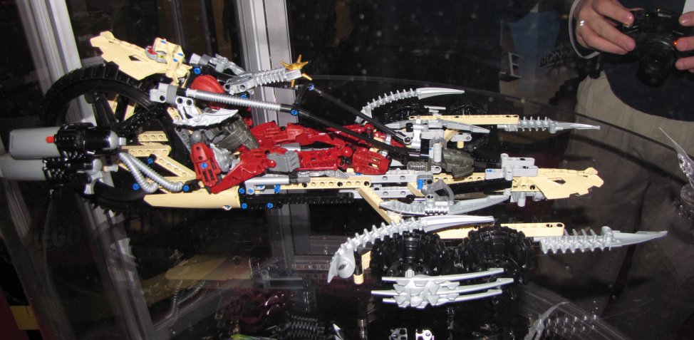 toy_fair_142.jpg