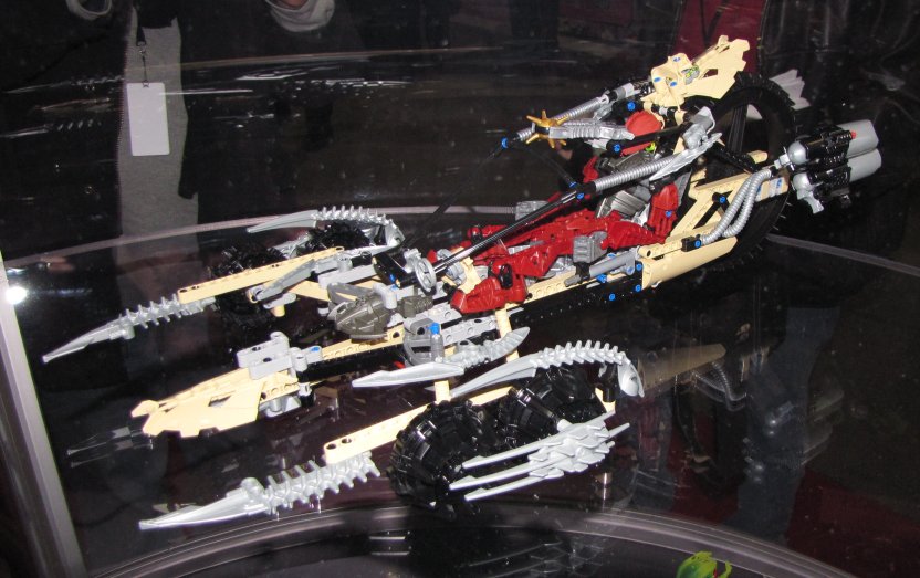 toy_fair_143.jpg