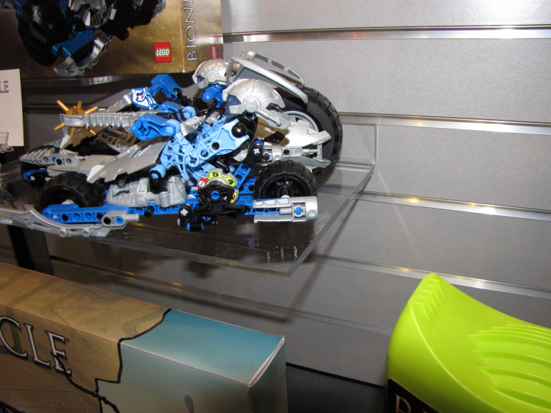 toy_fair_29.jpg