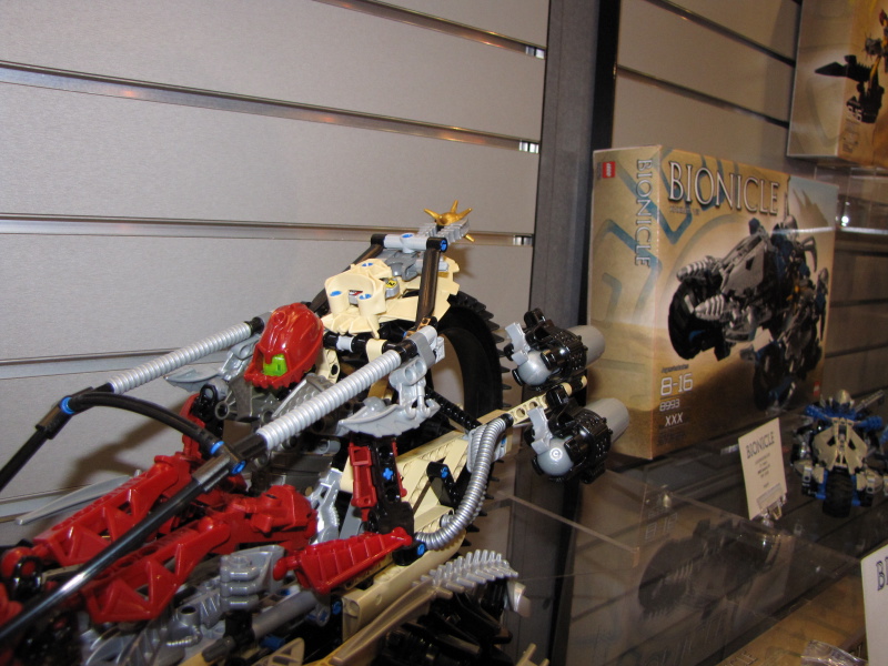 toy_fair_39.jpg