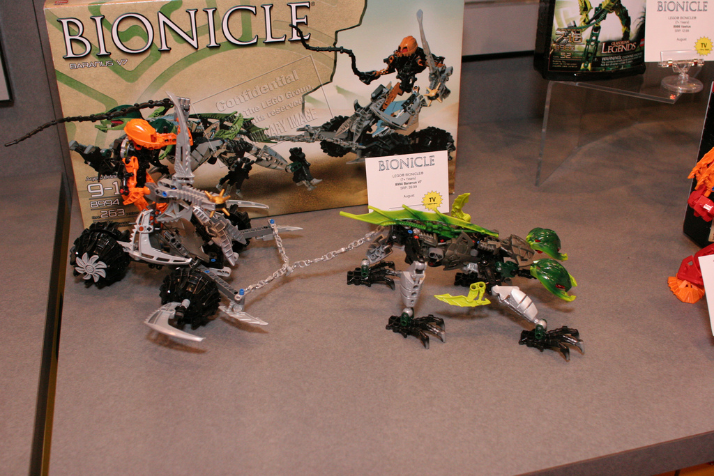 toy_fair_78.jpg
