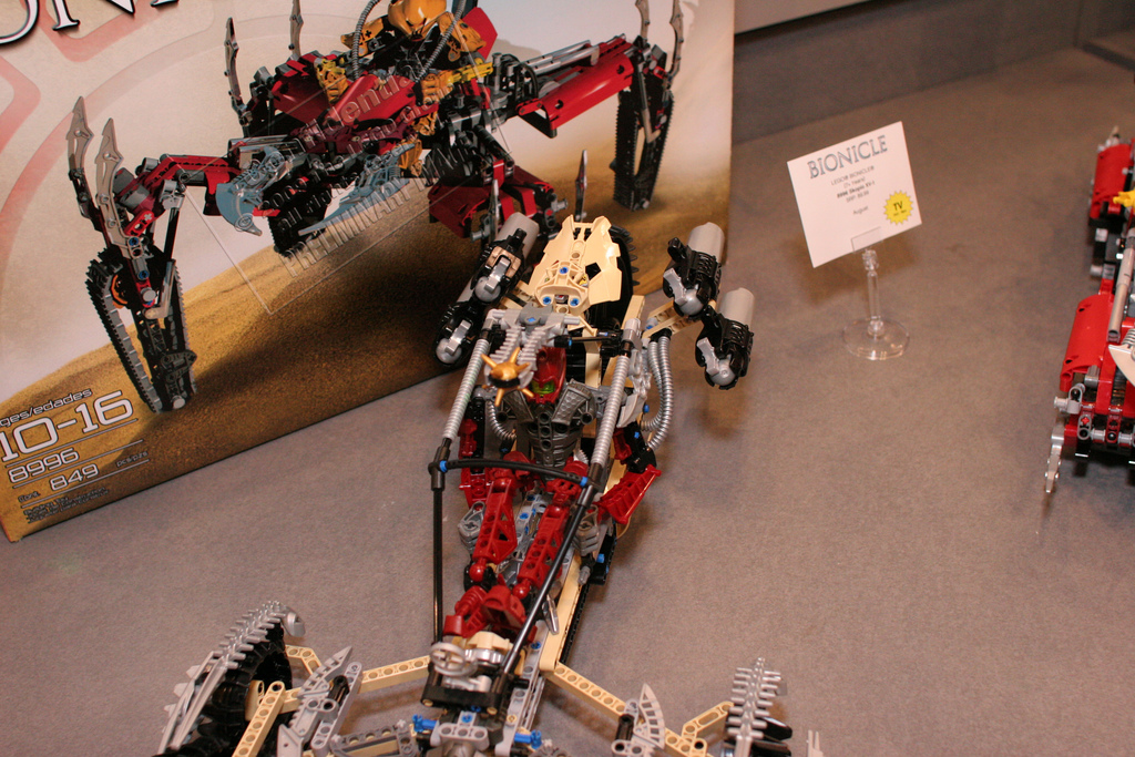 toy_fair_82.jpg