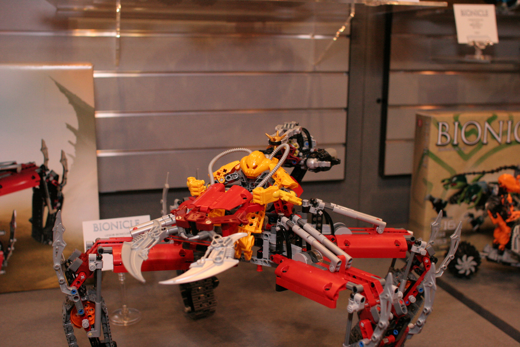 toy_fair_85.jpg