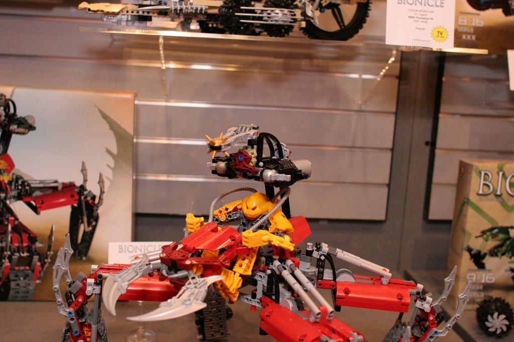 toy_fair_87.jpg
