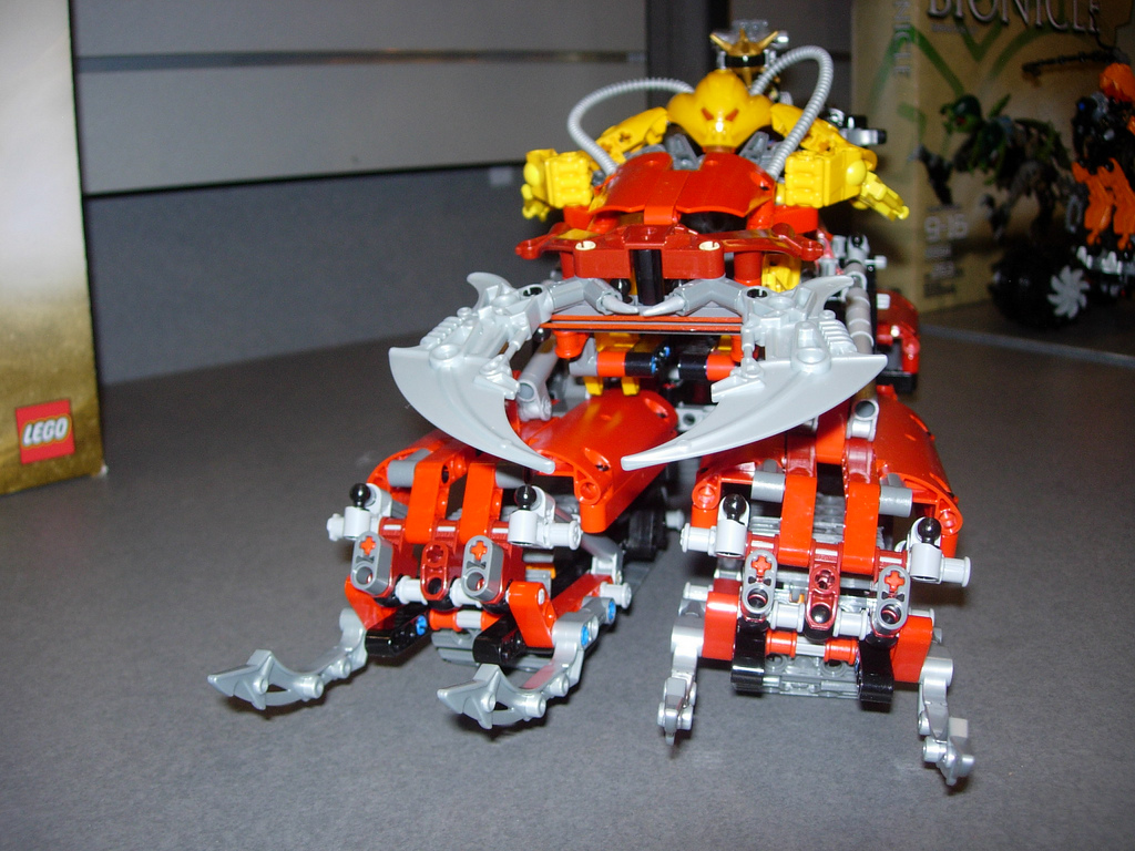 toy_fair_93.jpg