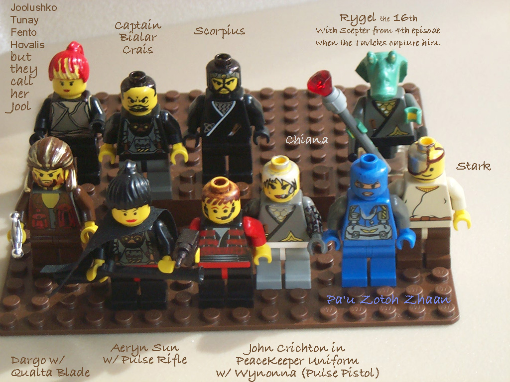 farscapeminifigs.jpg
