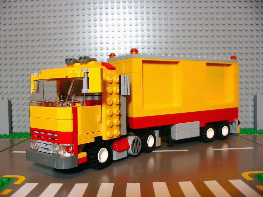 tractor_head_01_with_semi-trailer-1.jpg