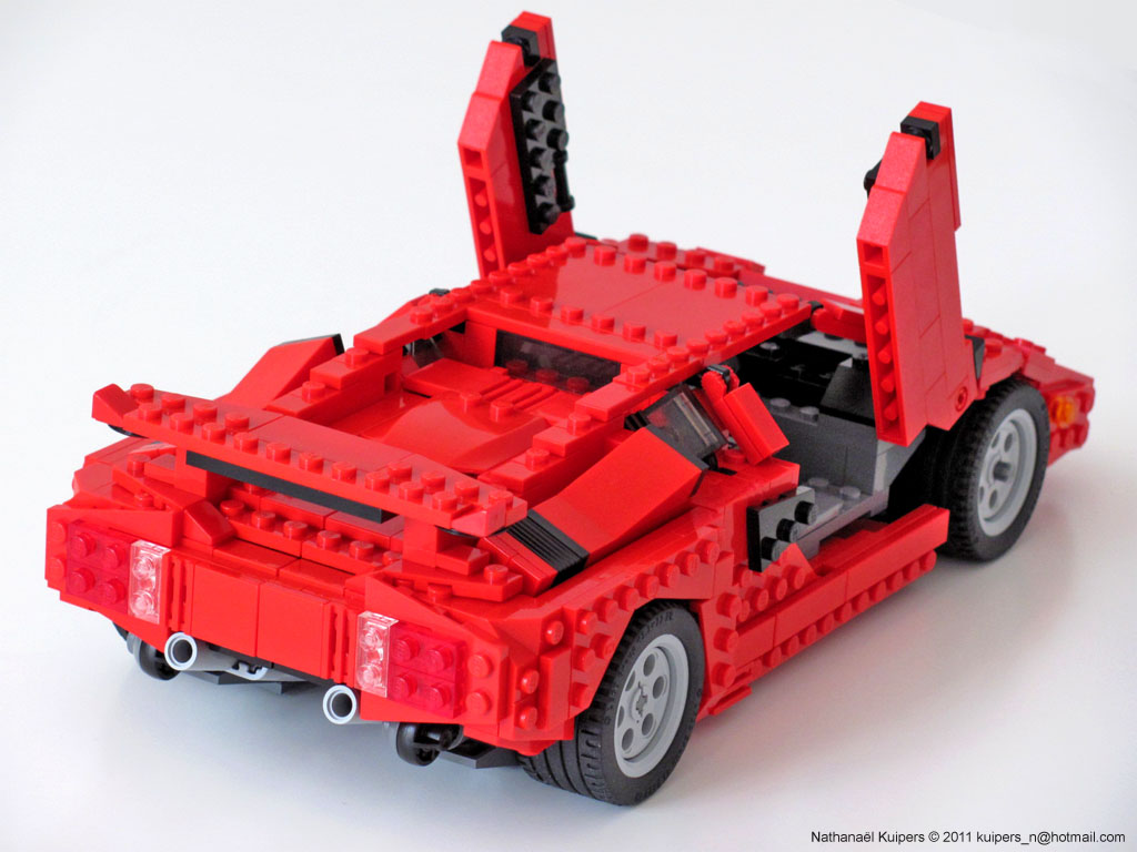 countach_open_backdoors.jpg