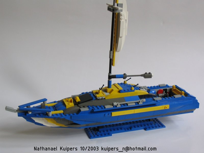 boat1.jpg