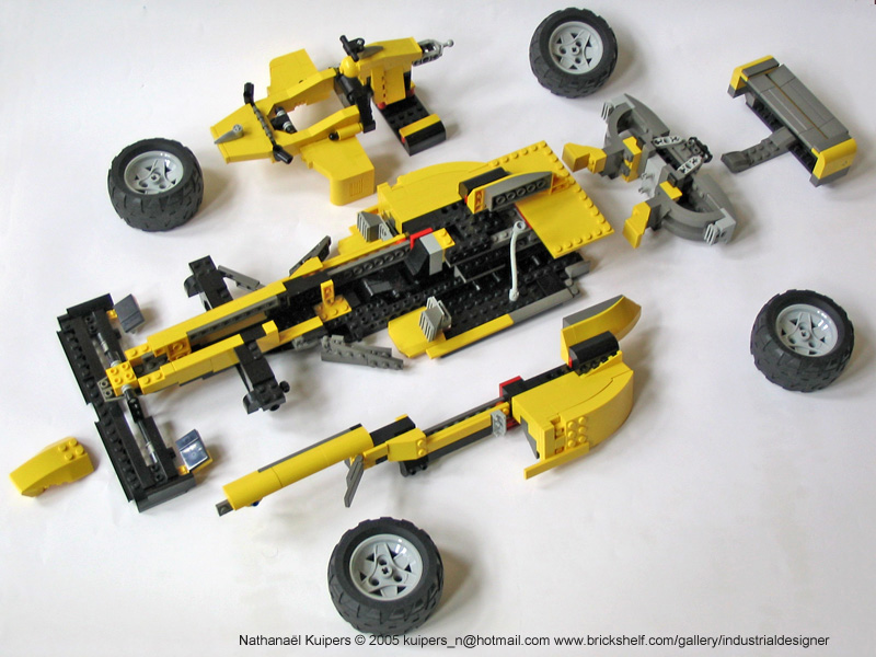 f1car_insidedetail1.jpg