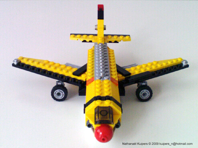 jetliner_front.jpg