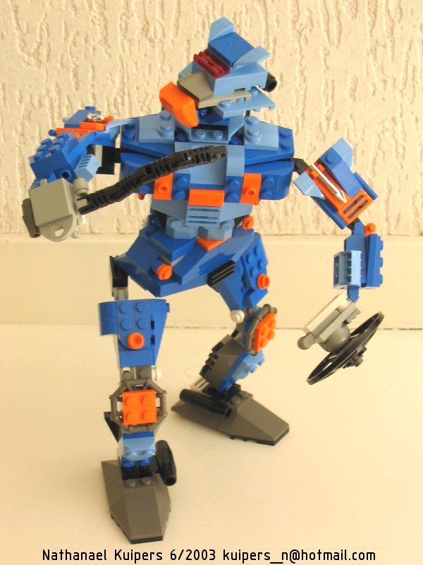 4099bot04.jpg
