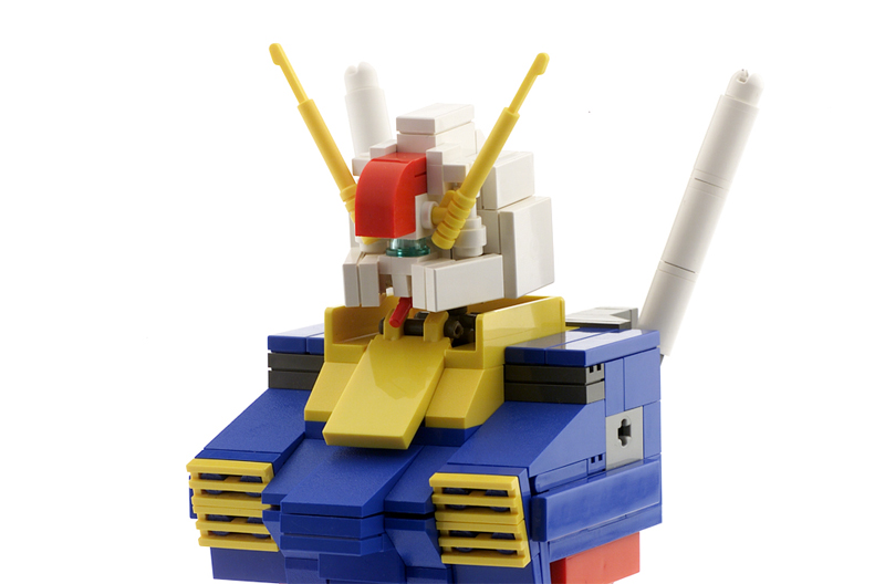 rx-78-2-torso3quarter-2-w.jpg