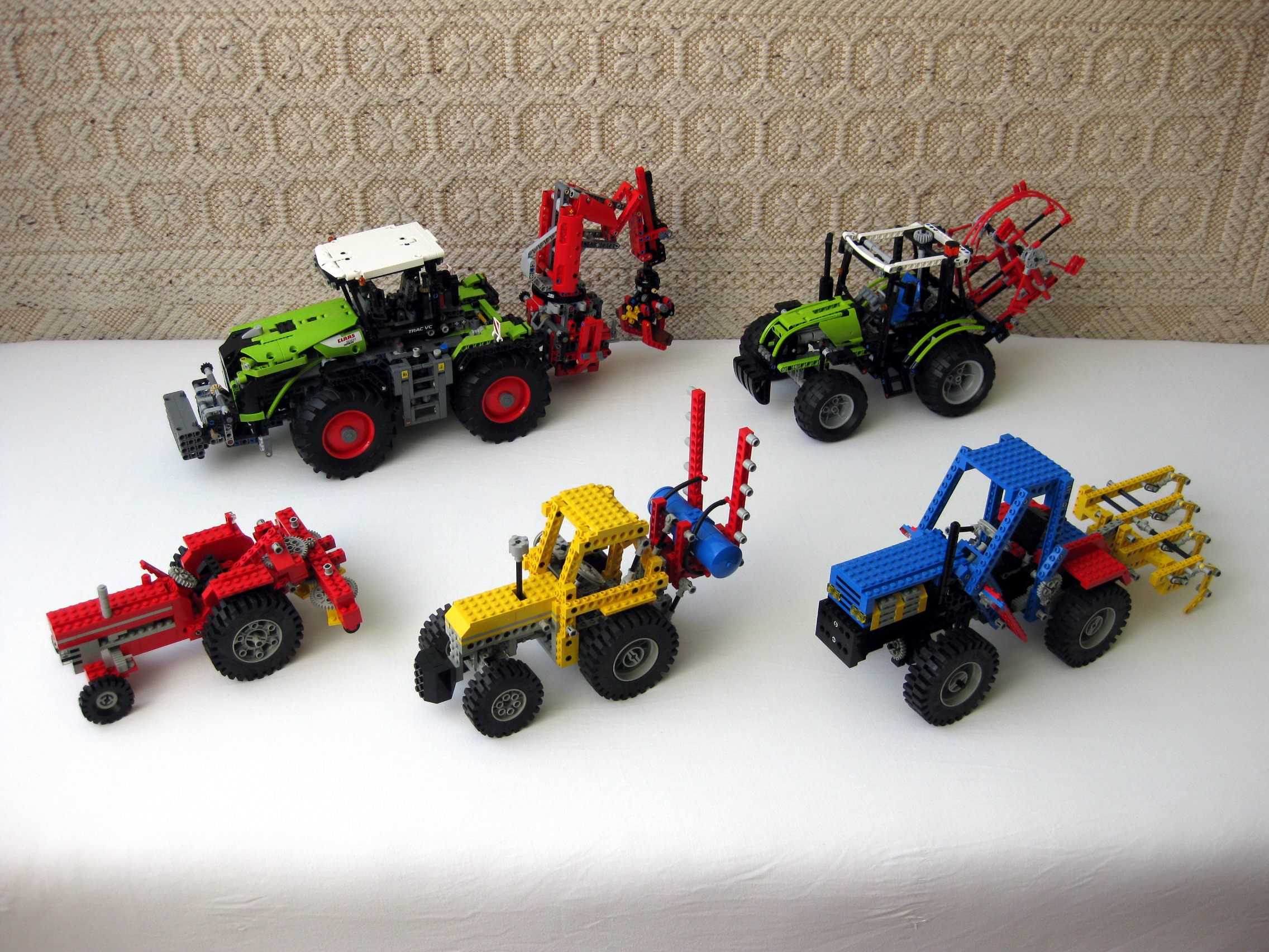 tractor.jpg