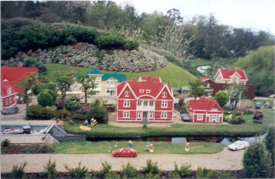 miniland010.jpg