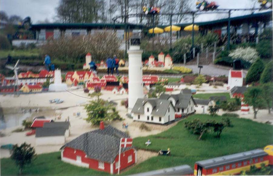 miniland011.jpg