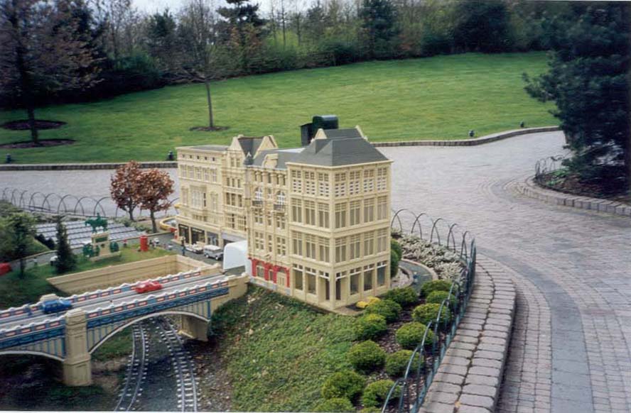 miniland032.jpg