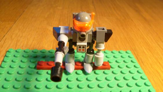 hardsuits_006_563x317.jpg