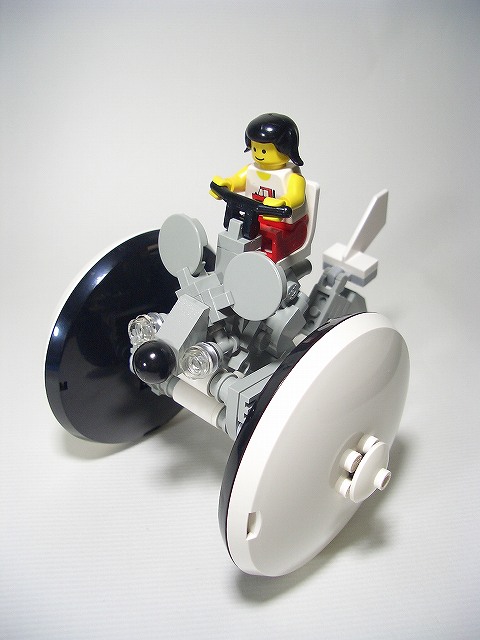 chu-car01.jpg