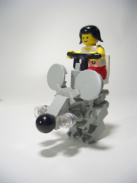 chu-car05.jpg