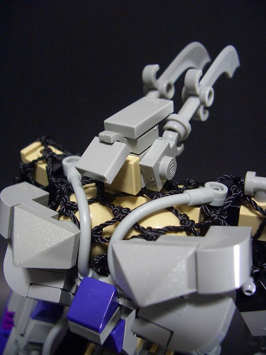 armor08-04.jpg