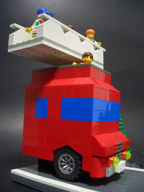 onthebusroof03.jpg