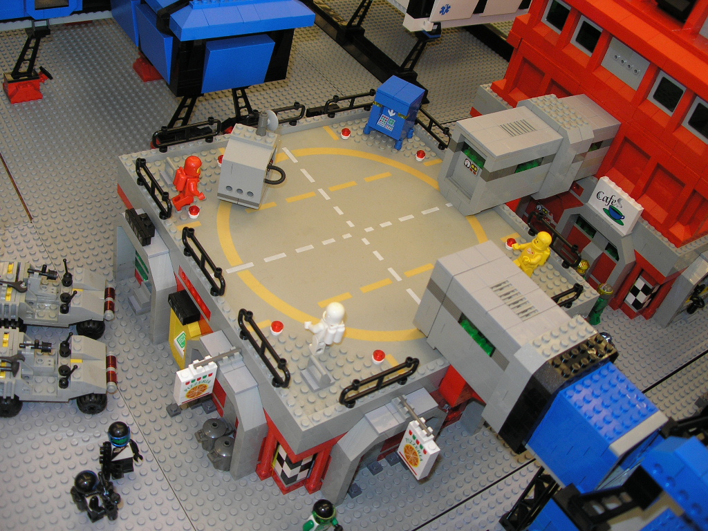 moonbase40.jpg