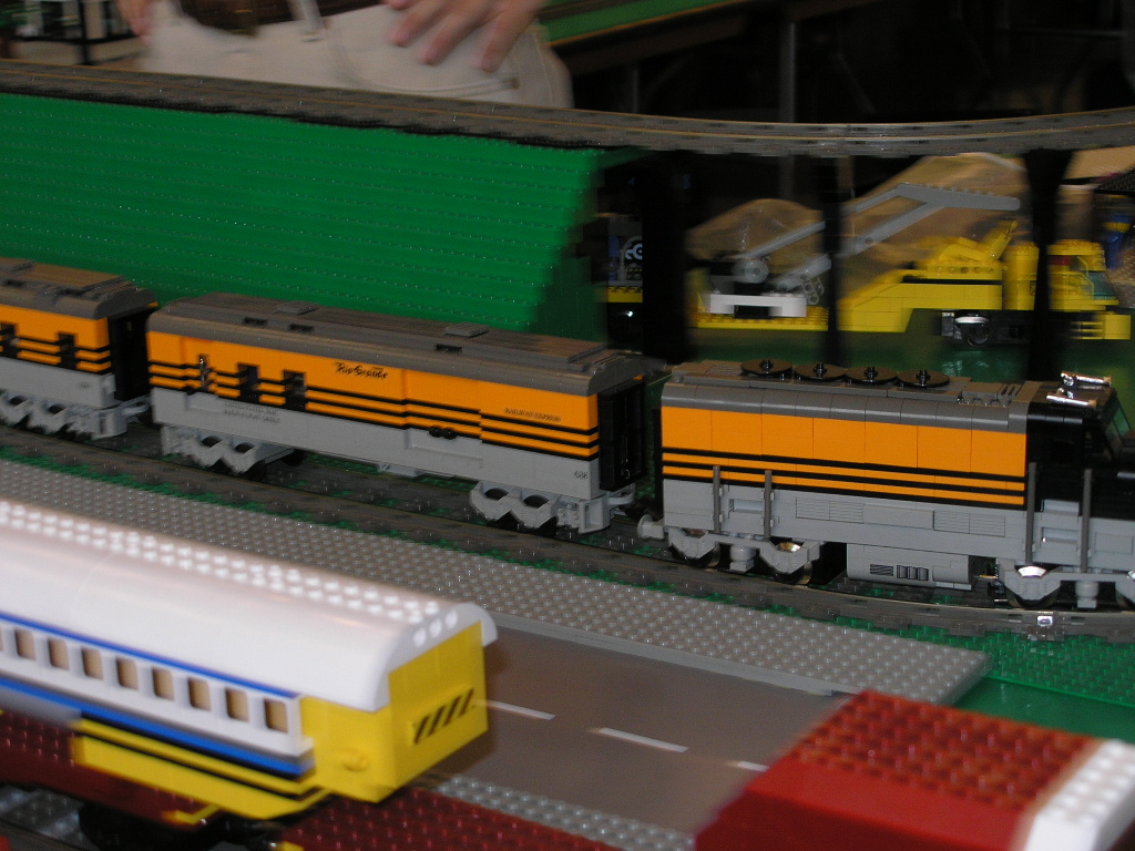 trains02.jpg