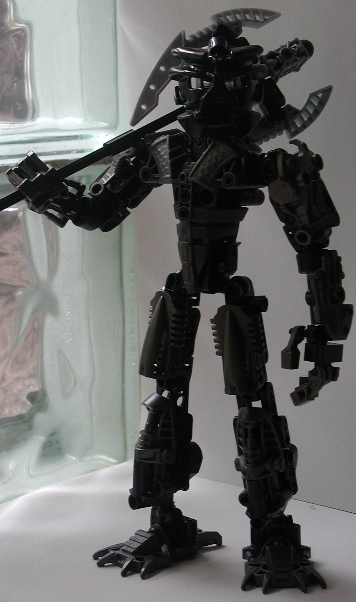titan2.jpg