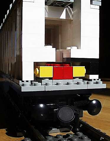 yn_db212_cargo_v2_p16.jpg
